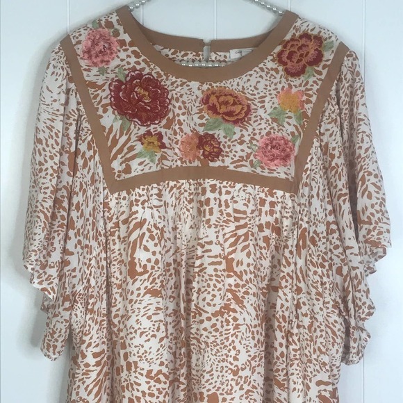 Chicsouls Animal Print Embroidered Floral Button Closure Mini Dress SZ 1X - Picture 2 of 11